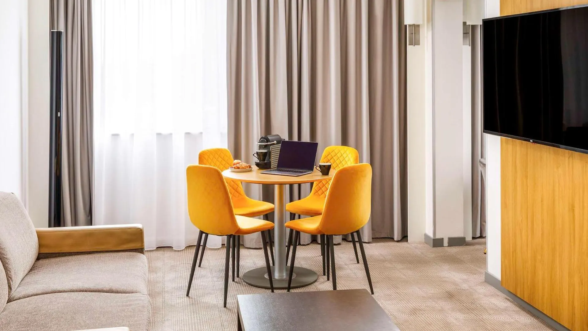 Novotel London Greenwich Hotel